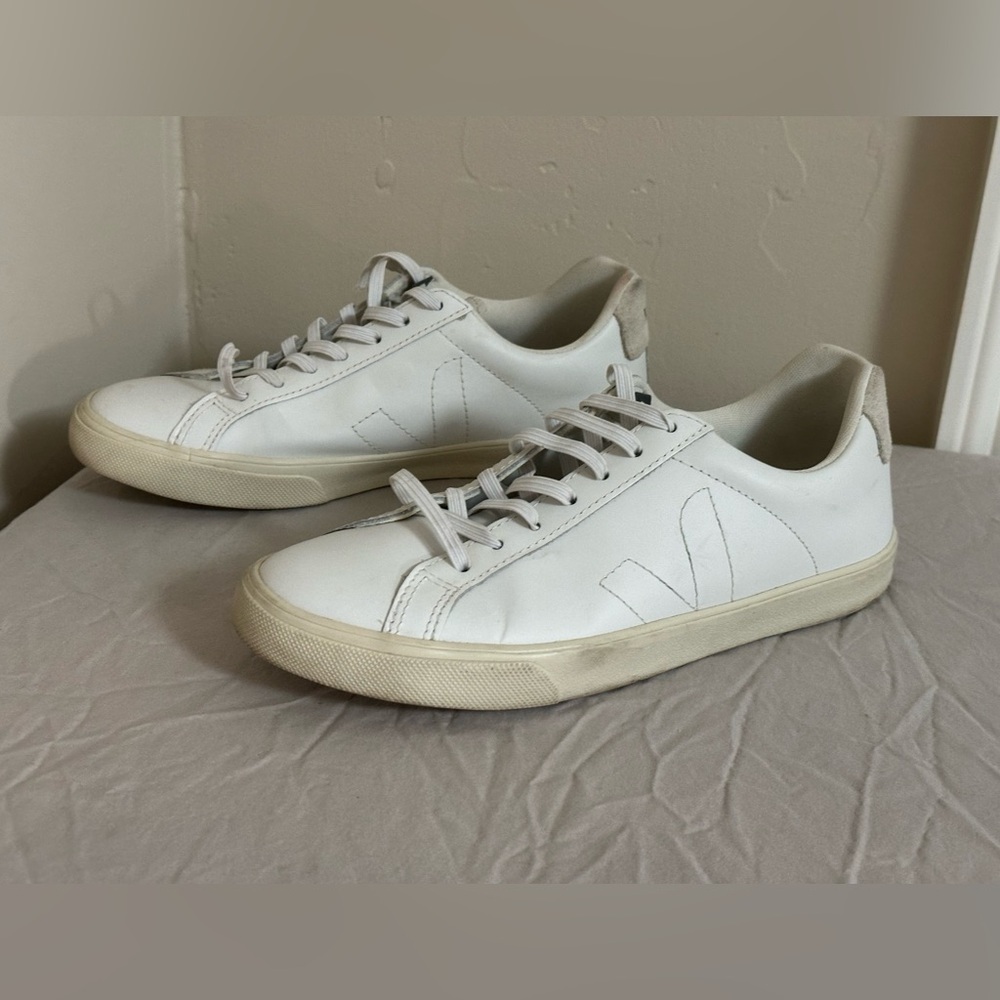 Veja Esplar White Leather Sneakers Women’s 6 / EU 37 – Minimalist Anthropologie